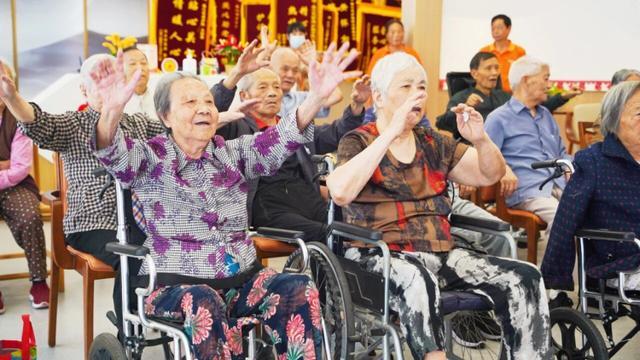 门老人日子“忒适意”pg电子平台在南通海(图3)